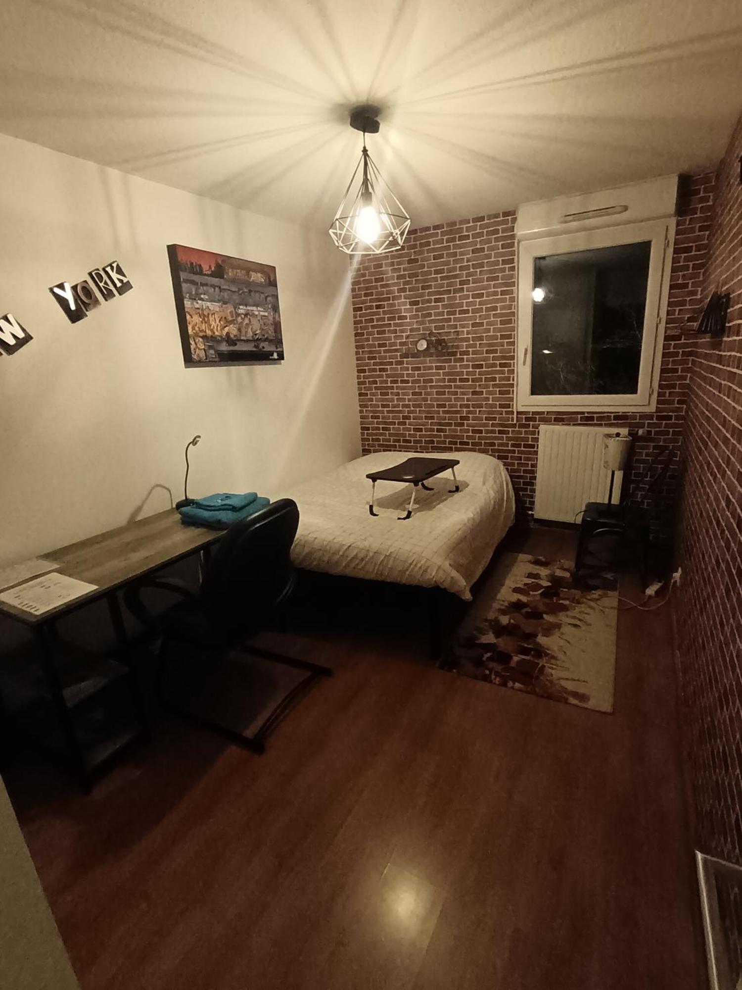 Dans Saint Martin D'heres Pres Du Campus, Uga Et Neyrpic Quarto em Acomodações Particulares
