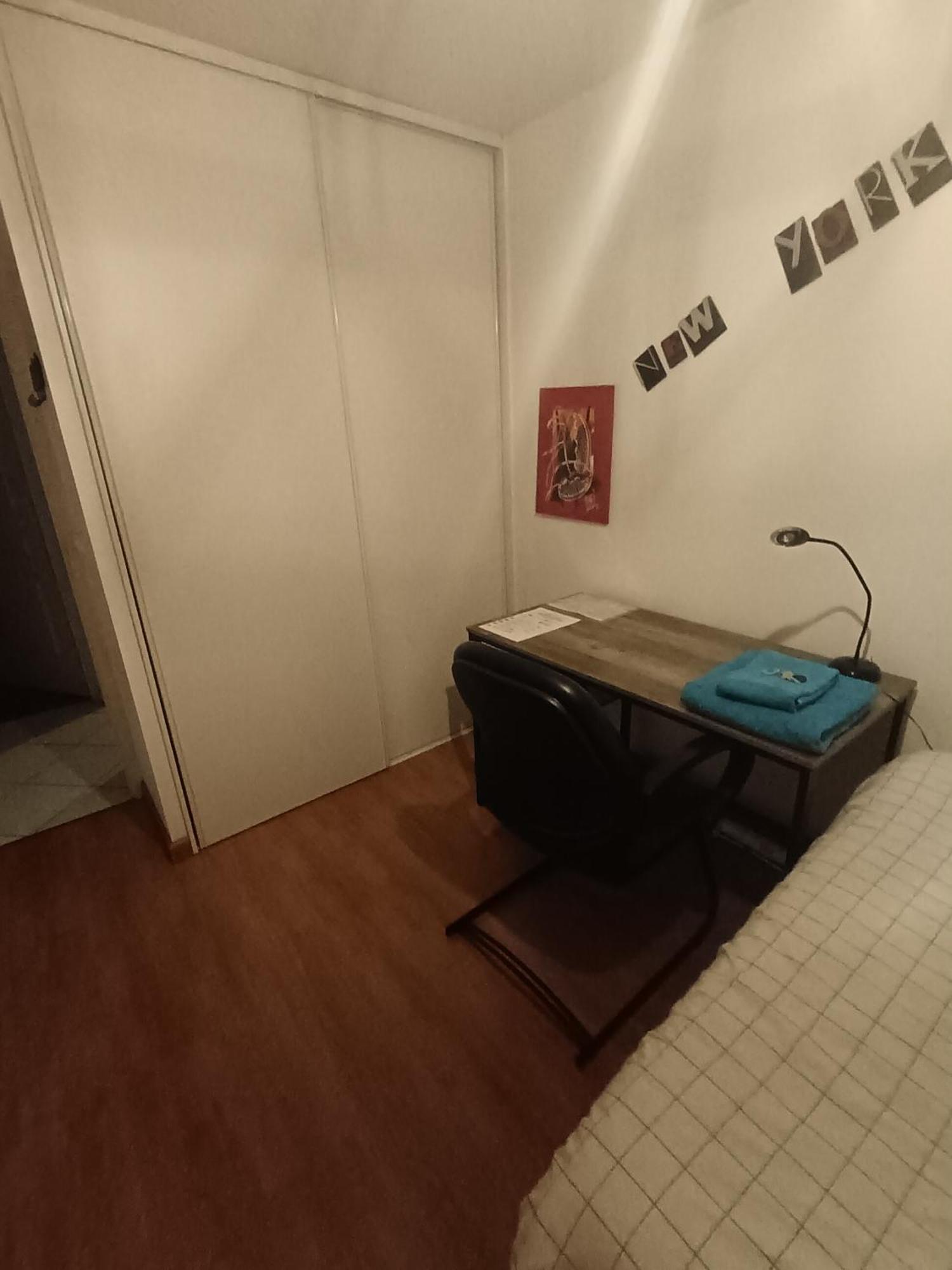 Dans Saint Martin D'heres Pres Du Campus, Uga Et Neyrpic Quarto em Acomodações Particulares *